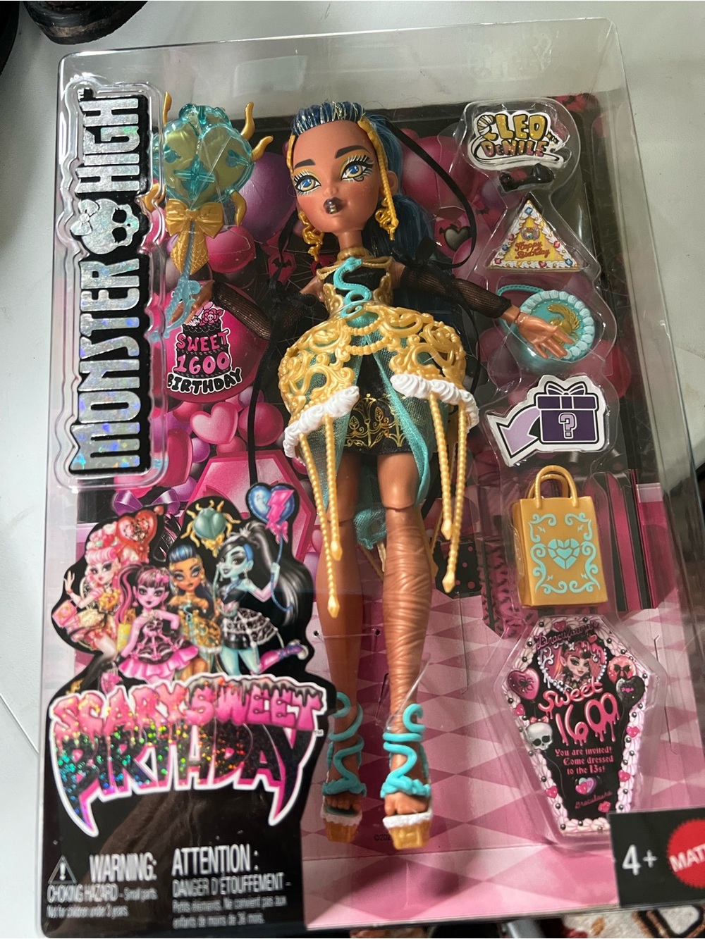monster high Cleo de Nile Doll - Teal, Gold & Black